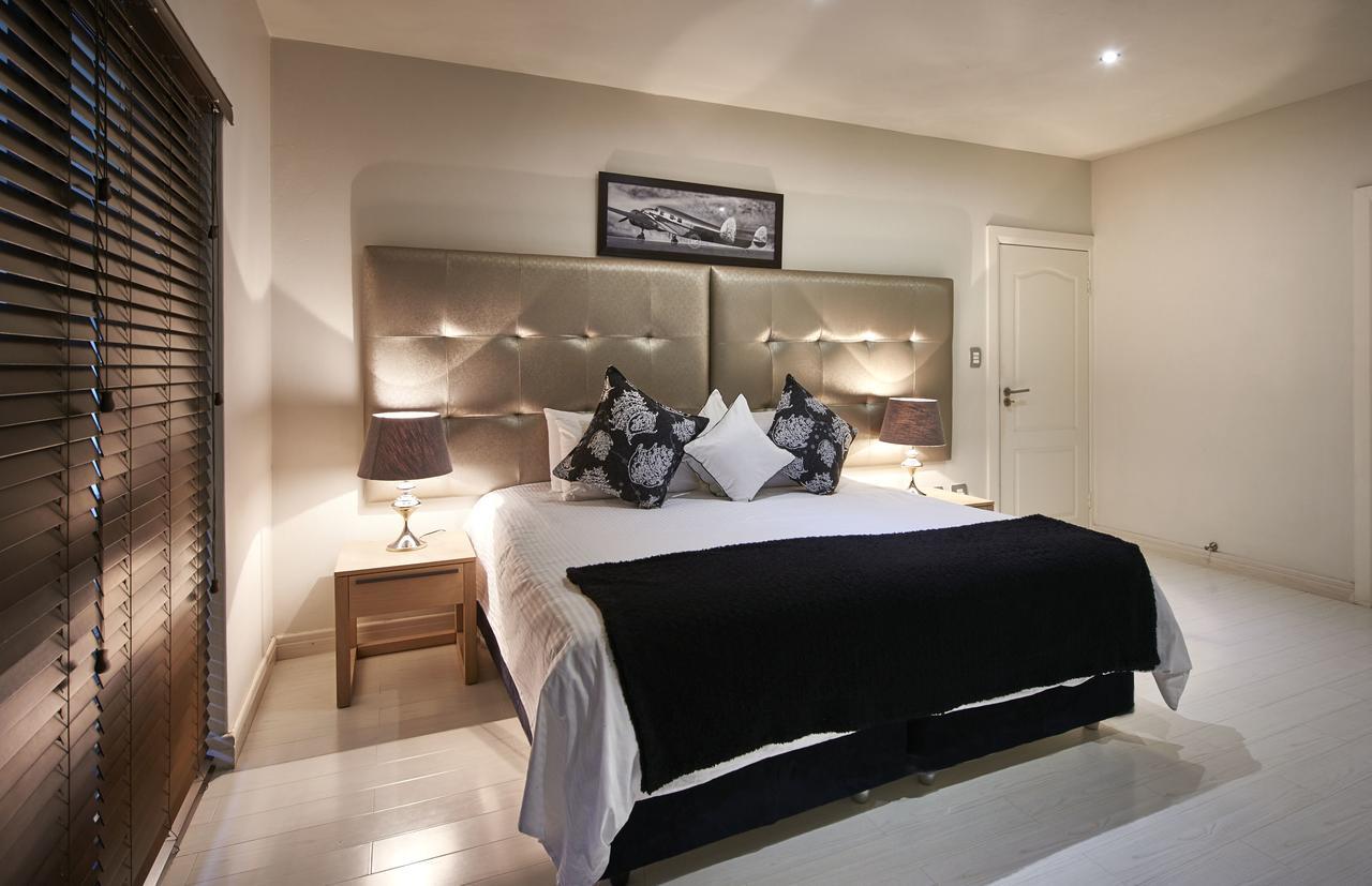 Dynasty Forest Sandown Serviced Apartments & Self Catering Hotel Johannesburg Ngoại thất bức ảnh