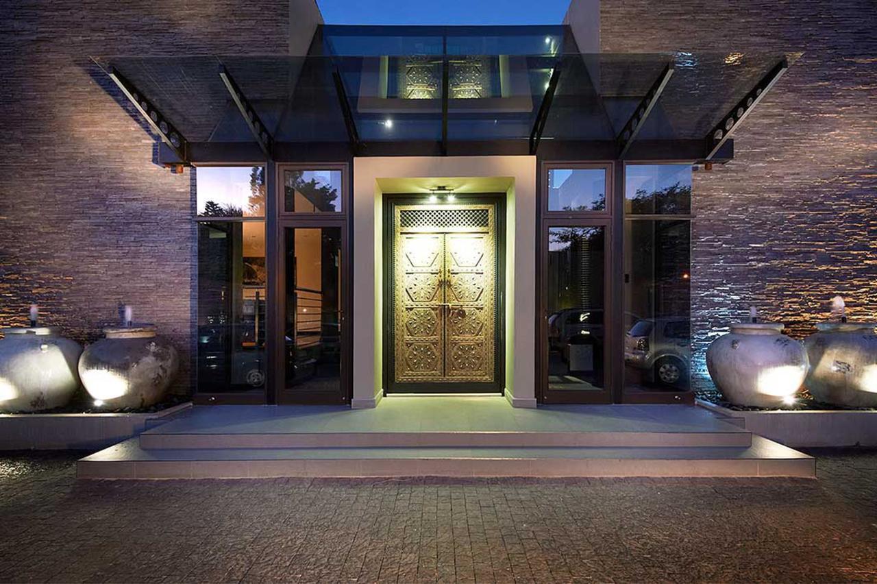 Dynasty Forest Sandown Serviced Apartments & Self Catering Hotel Johannesburg Ngoại thất bức ảnh